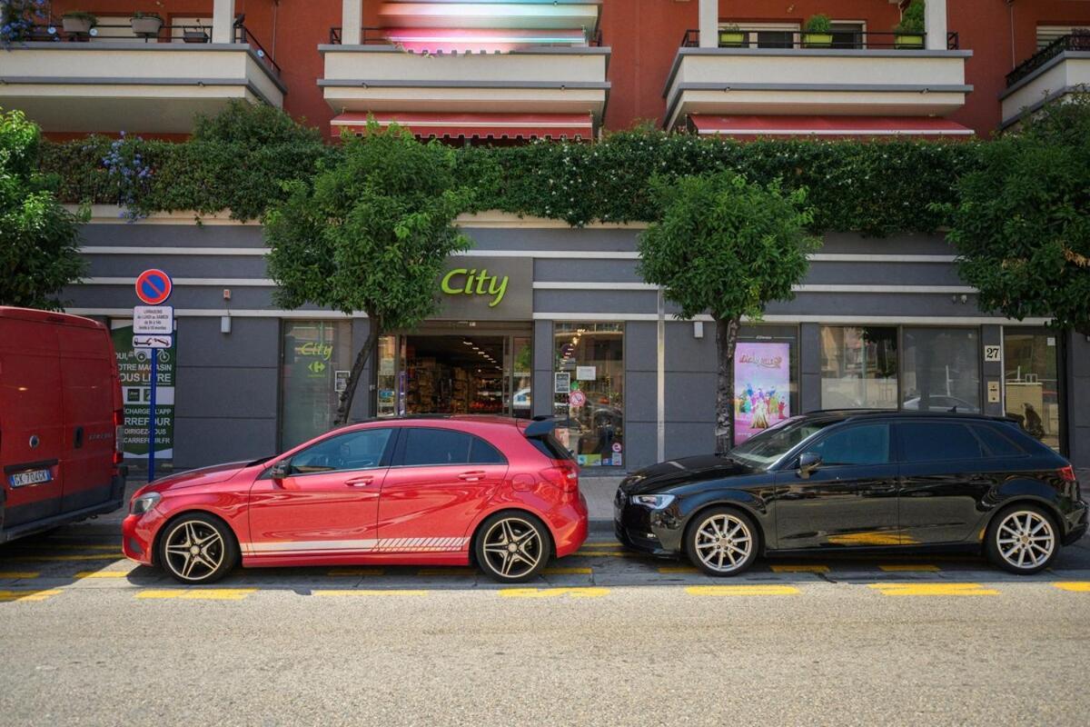 マントンLe Coq Wagner - Parking - Air Conditioning - Poolアパートメント エクステリア 写真